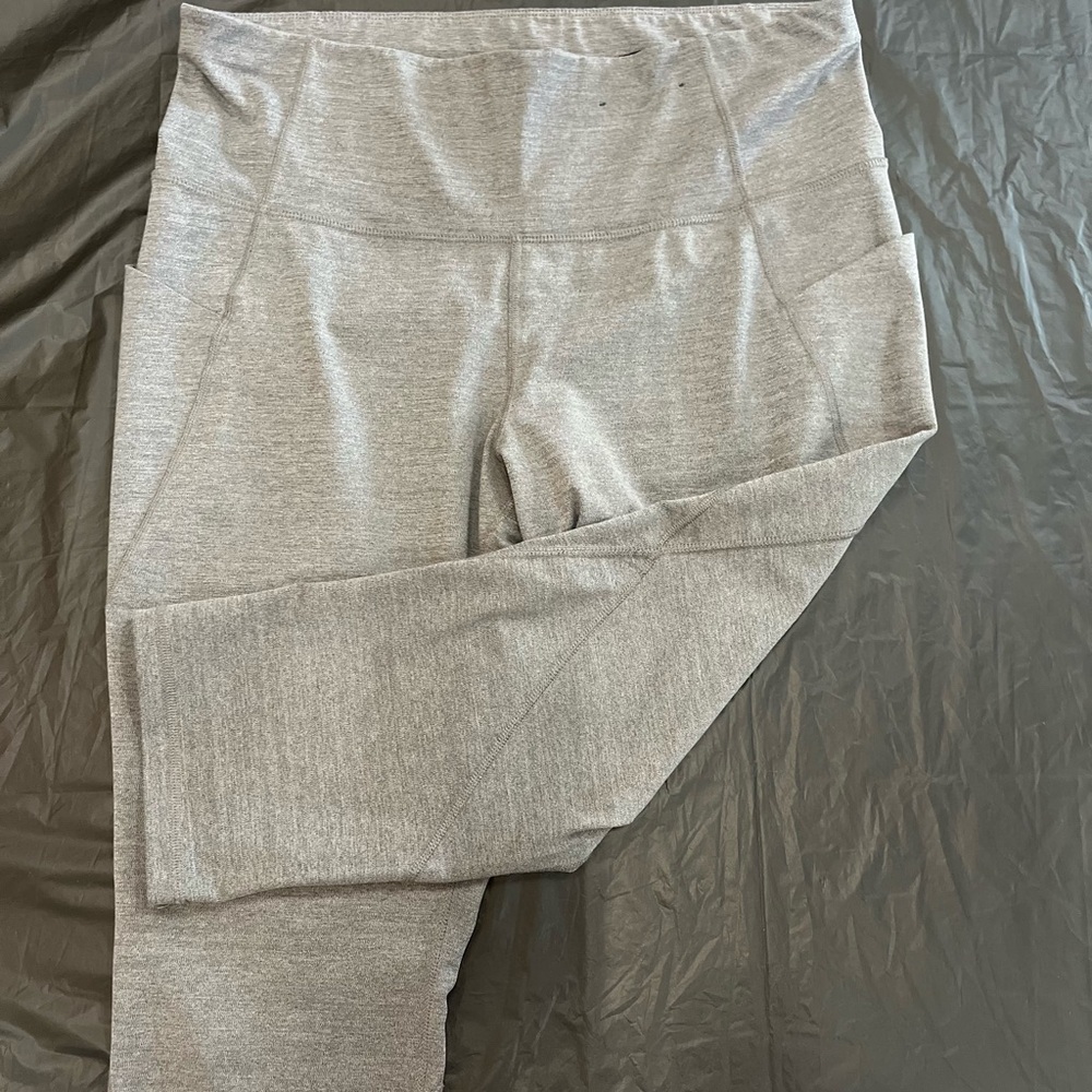 Xersion Light Gray women’s Leggings